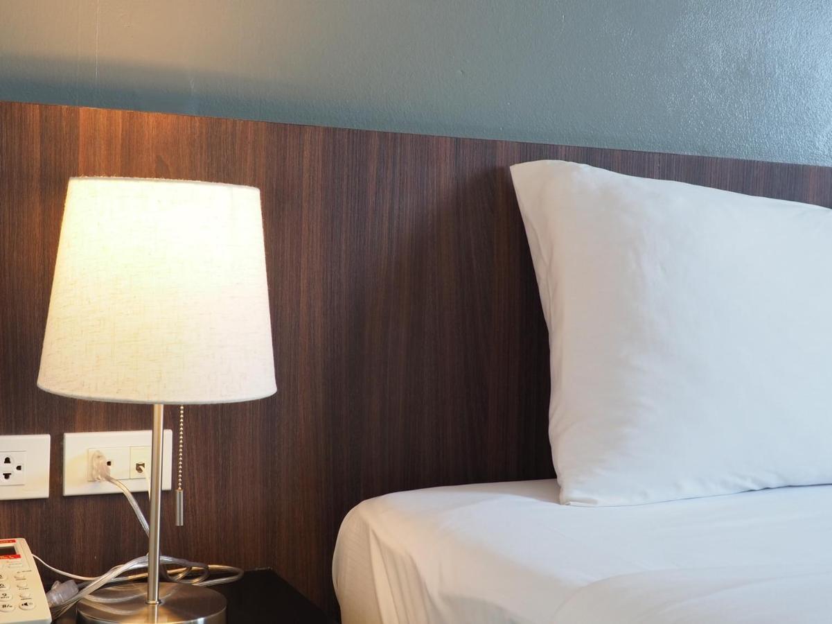 Pb Grand Hotel Hat Yai Bagian luar foto