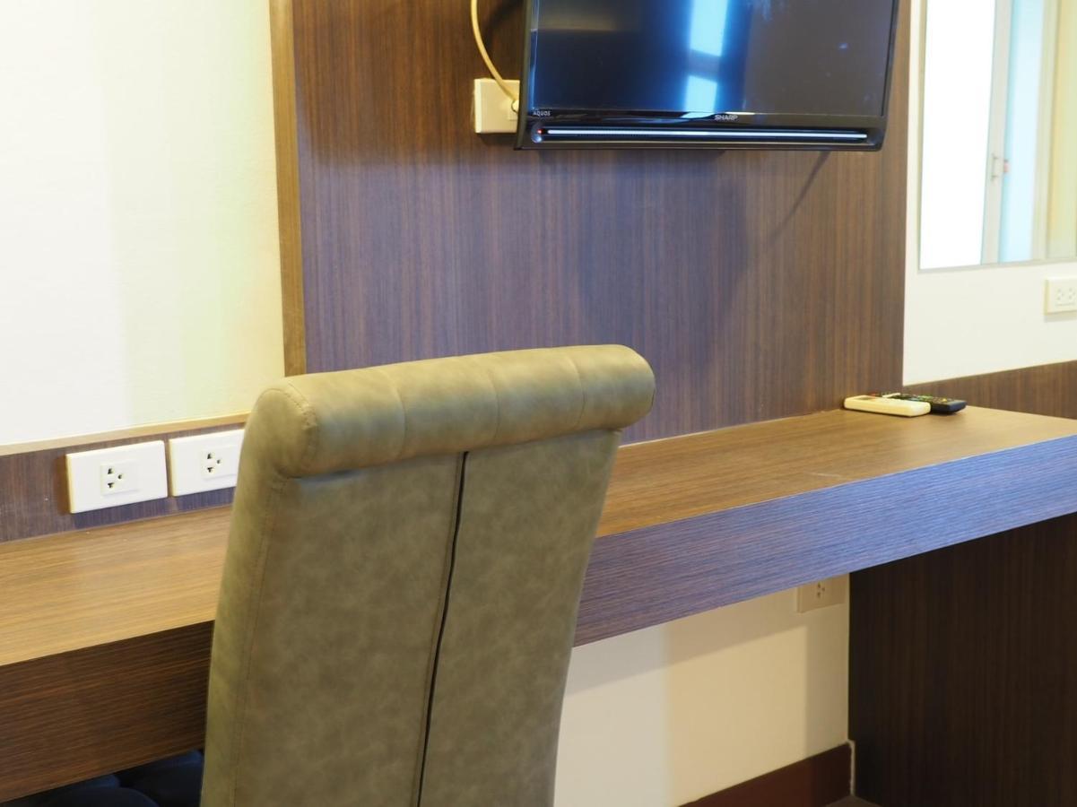 Pb Grand Hotel Hat Yai Bagian luar foto