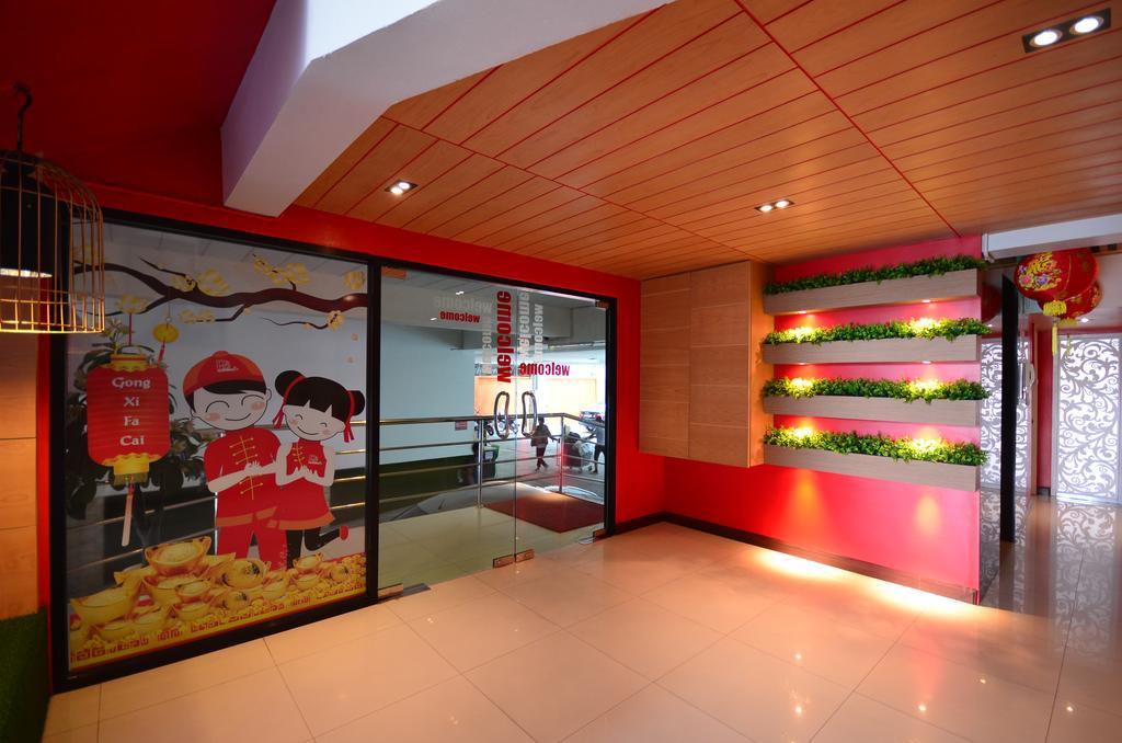 Pb Grand Hotel Hat Yai Bagian luar foto