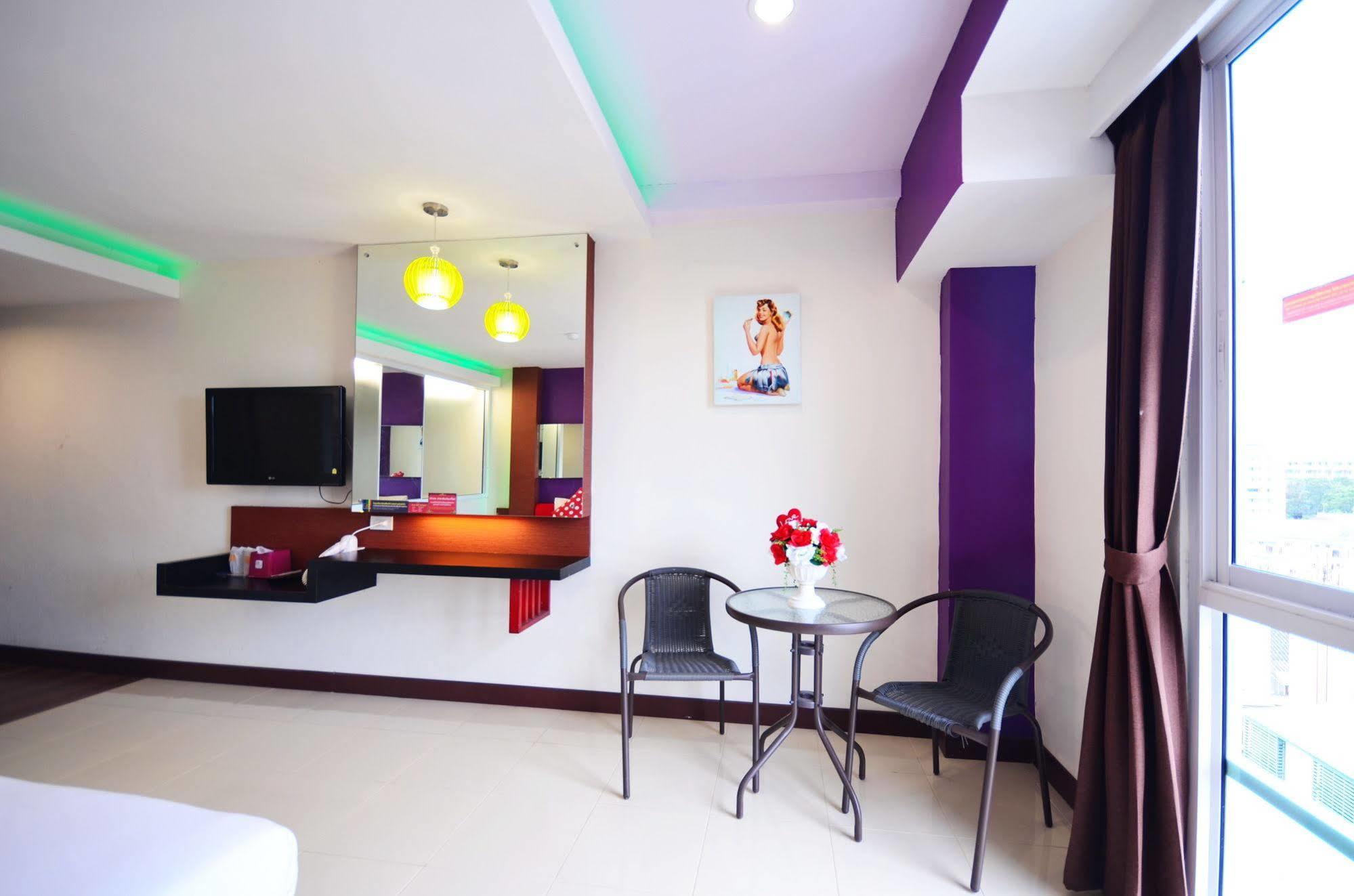 Pb Grand Hotel Hat Yai Bagian luar foto